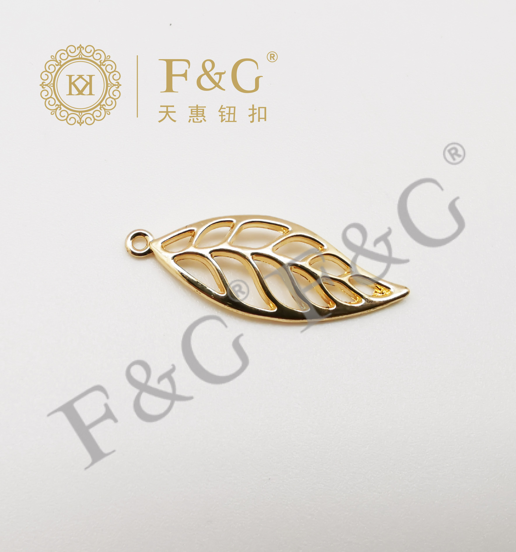 Fashion pendant