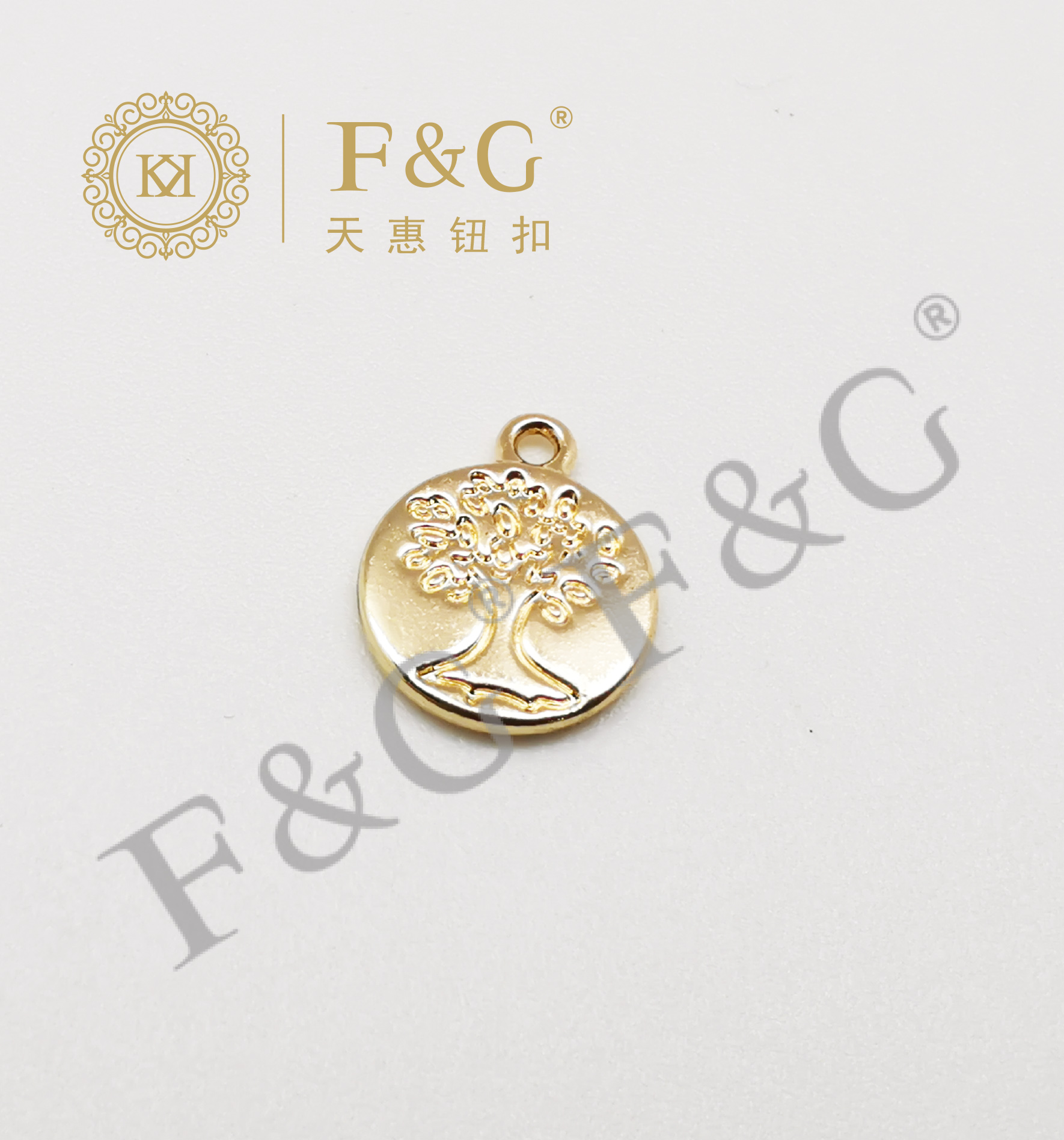 Fashion pendant