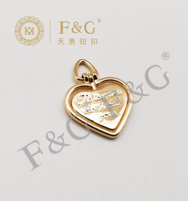 Fashion pendant