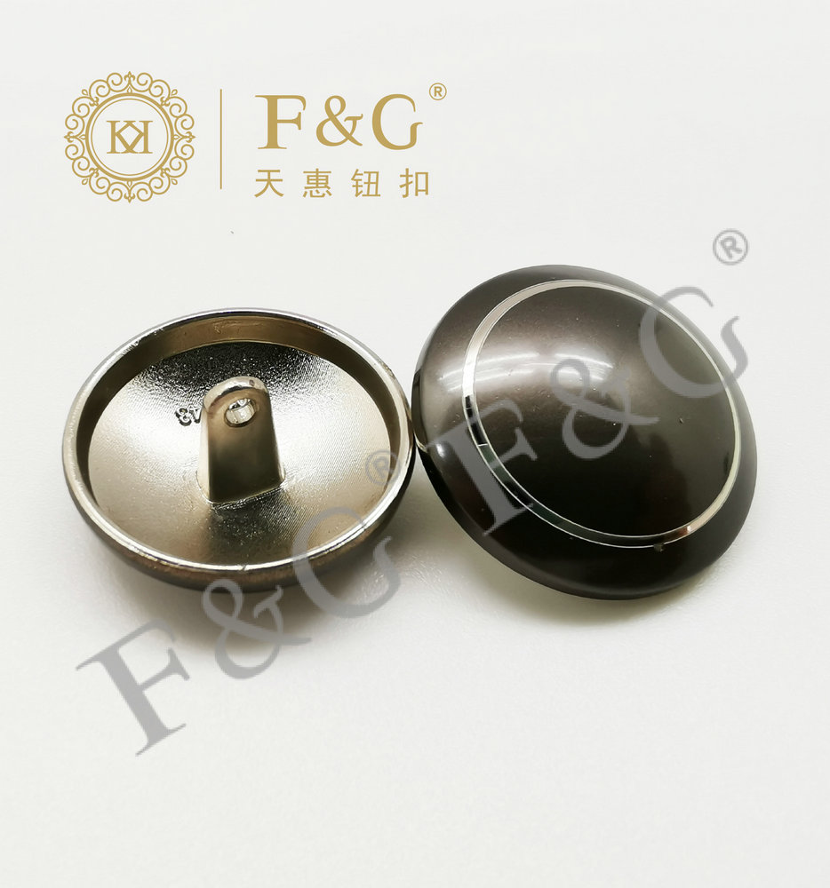 Alloy button